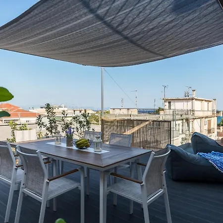 Apartamento Corfu Rooftop 45 *